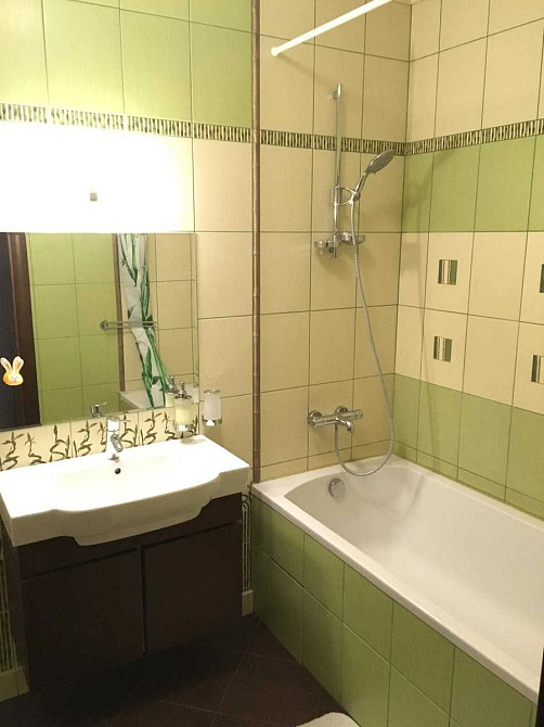 Оренда Квартира 3-кімнатна, 36/36 поверх на Срібнокільська, 1 Kiev - photo 14