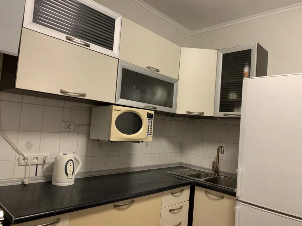 Оренда Квартира 1-кімнатна, 6/9 поверх на Братства Тарасівців, 9 Киев - изображение 2