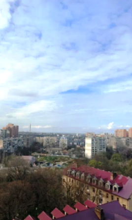 Двухкомнатная квартира на ул. Михайловской. Одесса