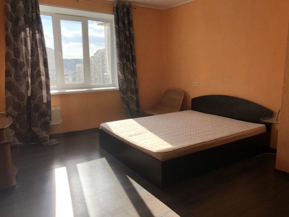 Оренда Квартира 1-кімнатна, 16/16 поверх Київ - фото 1