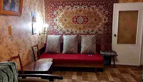 Оренда Квартира 1-кімнатна, 4/9 поверх на площадь Украинки Леси, д.36 Киев