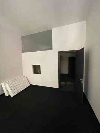 Продаж Квартира 3-кімнатна, 1/5 поверх на Ришельевская улица, 12 Одеса