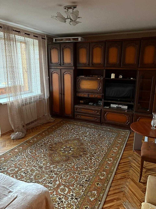 Продаж Квартира 2-кімнатна, 5/9 поверх на Загорівська вул., д. 38 Киев - изображение 1