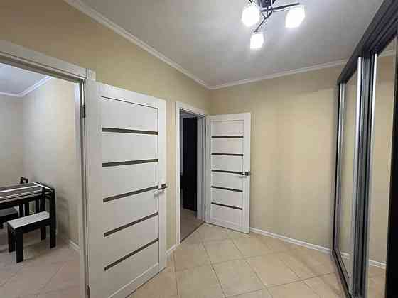 Оренда Квартира 1-кімнатна, 22/25 поверх на вул. Софії Русової, 3а Київ