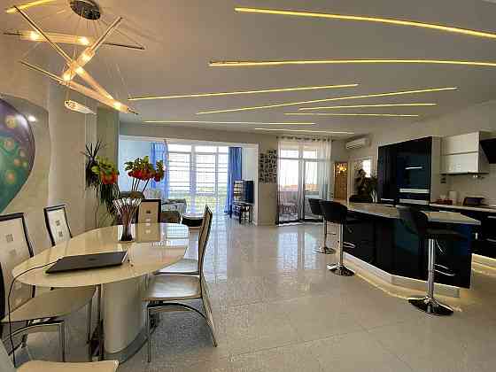 Продаж Квартира 2-кімнатна на ул. Фонтанская дорога, 123 Одесса