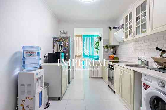 Продаж Квартира 4-кімнатна, 7/12 поверх на вул. Митрополита Андрія Шептицького Київ