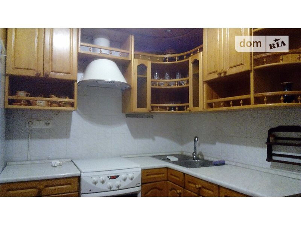 Оренда Квартира 3-кімнатна, 5/10 поверх на ул. Вишняковская Київ - фото 1