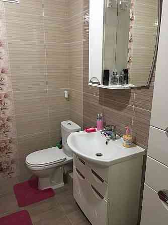 Оренда Квартира 1-кімнатна, 22/25 поверх на Бажана Николая просп., 1 а Київ