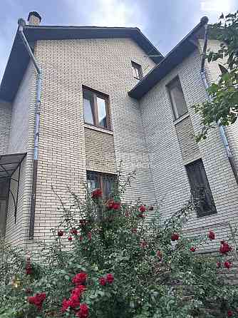 Продаж Будинок 4-кімнатний на вул. Волховская Харків