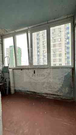 Продаж Квартира 3-кімнатна, 8/9 поверх на Якуба Коласа вул., 5 Київ