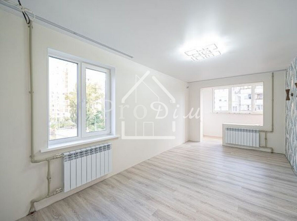 Продаж Квартира 1-кімнатна, 4/9 поверх на Володимира Івасюка просп. (Героїв Сталінграда), 54а Київ - фото 1