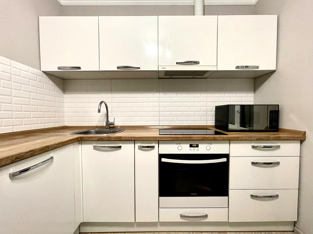 Продаж Квартира 3-кімнатна, 9/12 поверх на Гетьмана Вадима вул., д. 46-А Киев - изображение 1