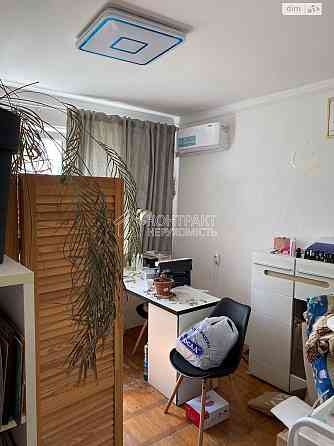 Продаж Квартира 2-кімнатна, 1/16 поверх на вул. Амосова Харьков