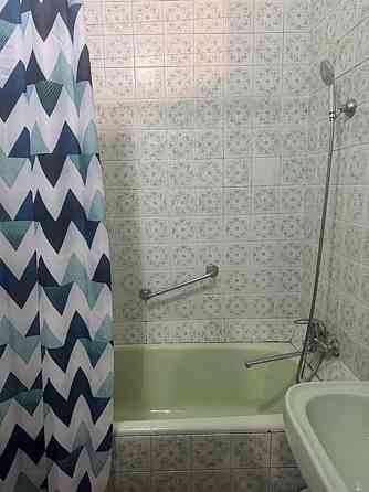 Оренда Квартира 1-кімнатна, 1/5 поверх на Тарасівська, 3 Киев