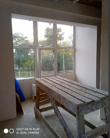 47м2  2 этаж 4 этажного малоквартирного дома  в Царском Селе .Квартира под отделочные работы. Своя закрытая территория 
 бесплатное паркоместо городск Лиманка