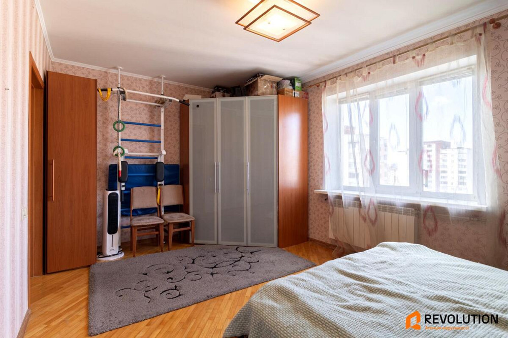 Оренда Квартира 2-кімнатна, 18/18 поверх на Ревуцкого, 42 Київ - фото 2