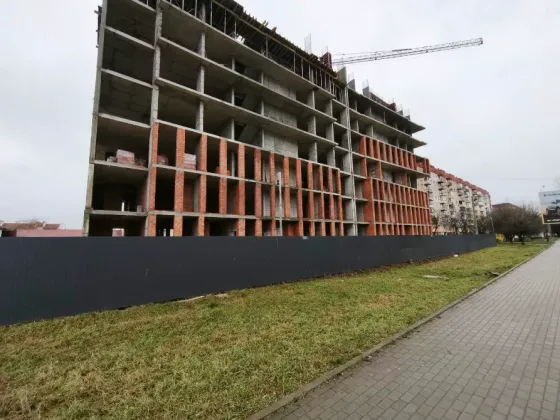 Продаж 1к Квартира 41 кв.м Капушанська 145е Ужгород