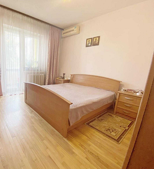 Продаж Квартира 3-кімнатна, 4/18 поверх на Курбаса Леся вул., д. 5-В Київ - фото 1