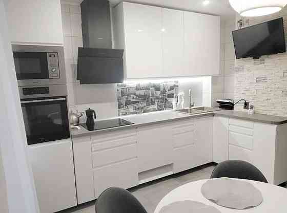 2-кімнатна, Феодосійський пров., 14а, Голосіївський Kiev