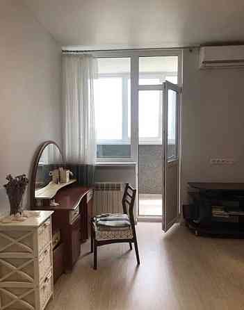 Оренда Квартира 1-кімнатна, 8/27 поверх на Лобачевського, 7 Київ