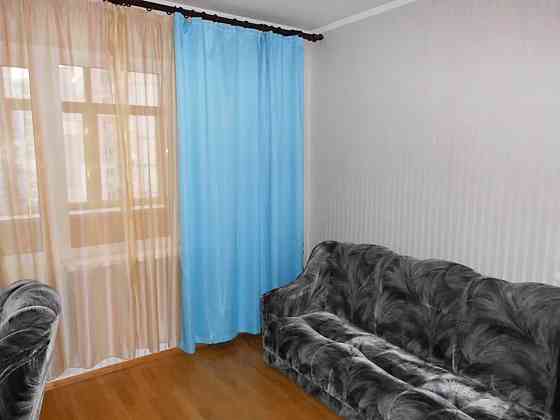 Оренда Квартира 3-кімнатна, 8/10 поверх на Петра Григоренка, 7в Київ