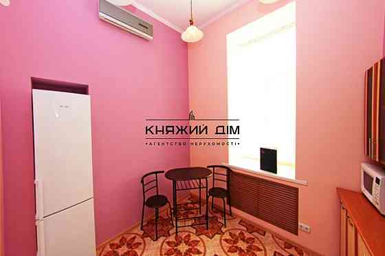 Продаж Квартира 1-кімнатна, 2/4 поверх на Саксаганского ул. Киев