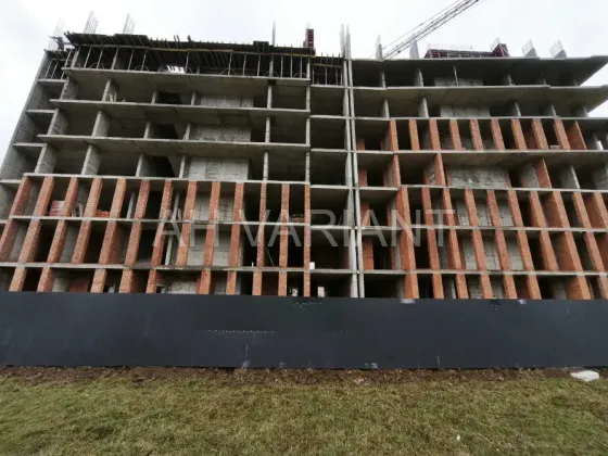 For sale 1-room Apartment 41 sq.m Капушанська 145е Uzhhorod