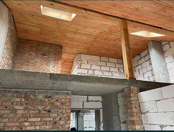 Продаж Квартира 3-кімнатна, 9/9 поверх на вул. Героїв Крут Zhytomyr