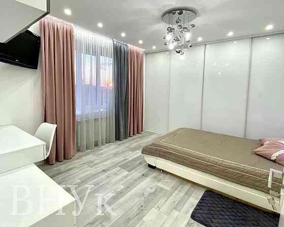 Продаж Квартира 3-кімнатна, 5/11 поверх на вул. Квіткова Тернопіль