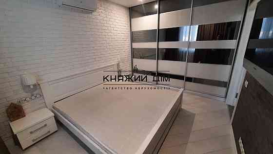 Оренда Квартира 2-кімнатна, 14/31 поверх на Светлая ул. Київ