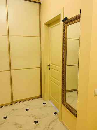 Продаж Квартира 1-кімнатна, 25/25 поверх на Софії Русової вул., 7а Київ