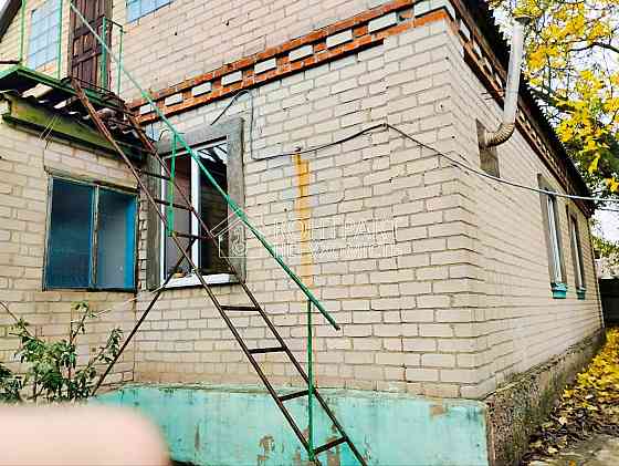 Продаж Будинок 5-кімнатний на вул. Героїв Маріуполя 