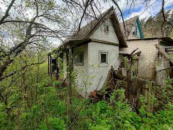 Продаж 2-поверховий Дача з ділянкою 4.5 сот 30 кв.м 2 кімн. на Трудівник Zhytomyr