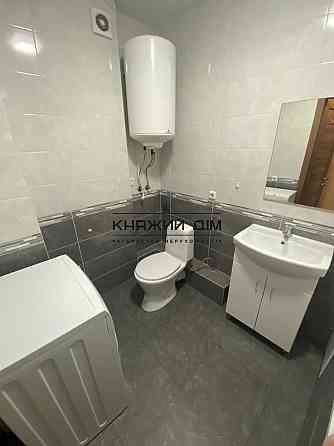 Продаж Квартира 1-кімнатна, 2/25 поверх на Ревуцкого ул. Kiev