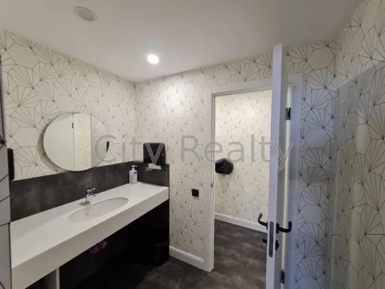 For rent Office Spaces area 227.1 sq.m floor 2 Kiev Саксаганського 53/80 Kiev