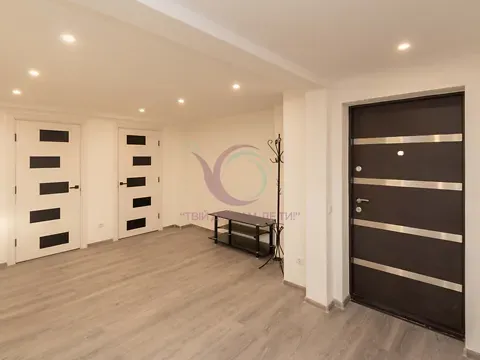 Продаж 3к Квартира 124 кв.м Буковинська вулиця 6А Чернівці - фото 4