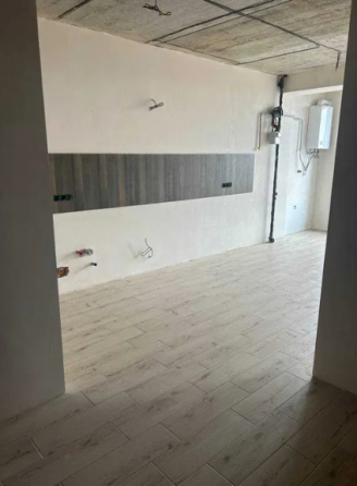 Продам 1-кімнатну квартиру з сучасним ремонтом в ЖК "Чайка Люкс" (вул.Сахарова) Фонтанка