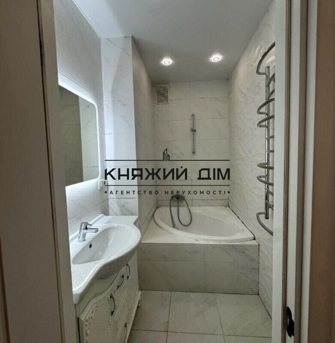 Оренда Квартира 2-кімнатна, 15/20 поверх на Светлая ул. Kiev - photo 10