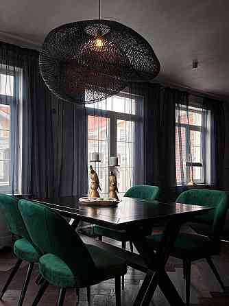 Продаж Квартира 2-кімнатна, 8/9 поверх на Дмитра Луценка вул., д. 10 Киев