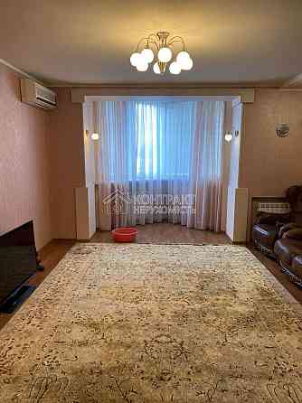 Продаж Квартира 3-кімнатна, 5/9 поверх на вул. Полтавський Шлях Kharkiv