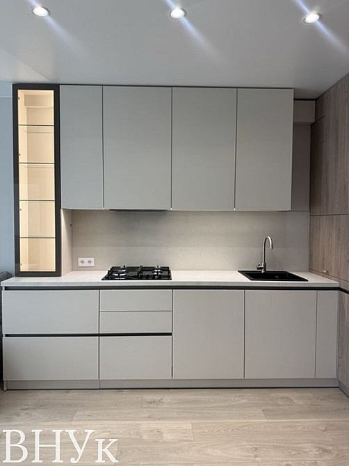 Продаж Квартира 1-кімнатна, 6/6 поверх на вул. Роксоляни Львів - фото 1