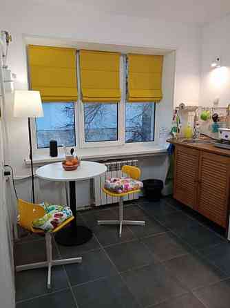 Продаж Квартира 1-кімнатна, 2/5 поверх на Горіхуватський шлях вул. (Генерала Родимцева), 3а Kiev