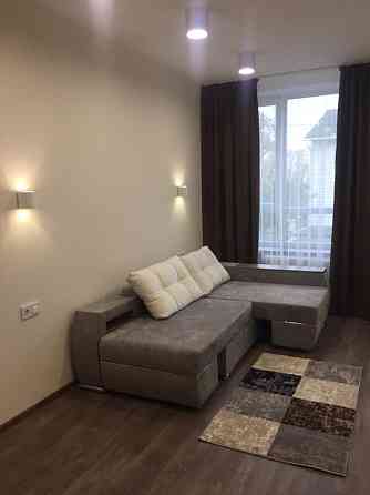 Оренда Квартира 1-кімнатна, 4/5 поверх на Колоса Сергея ул. (Соломенский) (Ленина), 3 Киев