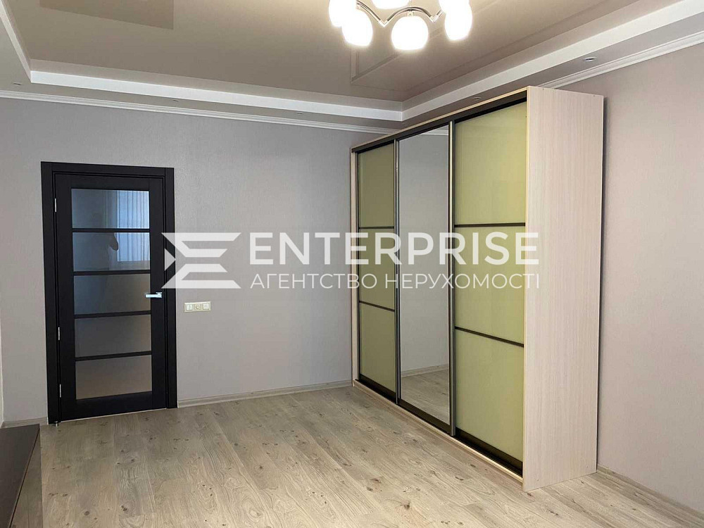 Продаж 3к квартири 115 кв. м Киев - изображение 8