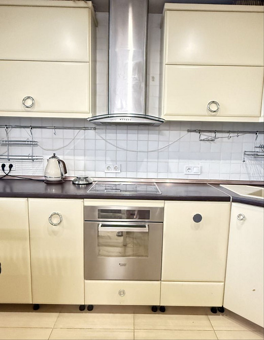 Продаж Квартира 2-кімнатна, 15/26 поверх на Гетьмана Вадима вул., д. 1А Київ - фото 3