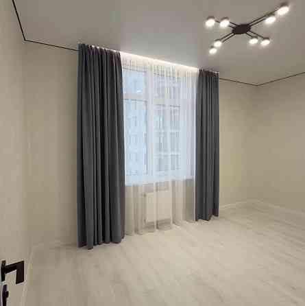 Продаж Квартира 3-кімнатна, 12/24 поверх на Краснова ул. Одеса