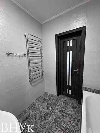 Продаж Квартира 2-кімнатна, 8/10 поверх на вул. Стуса В. Івано-Франківськ