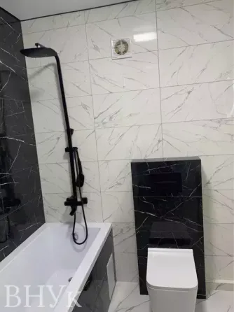 Продаж Квартира 1-кімнатна, 5/10 поверх на Рівненська Луцк