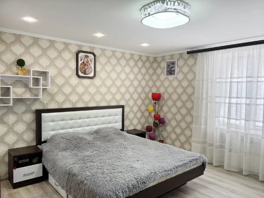 For sale 2-room Apartment 71 sq.m Бережанська Ternopil' - photo 11