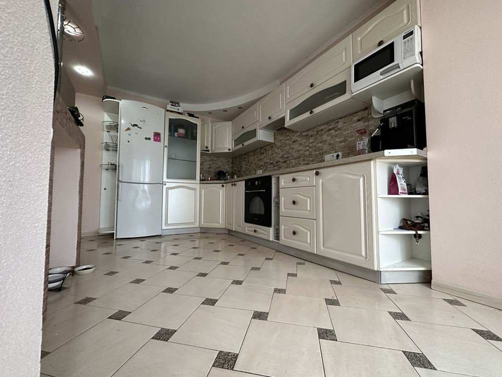 Продаж Квартира 3-кімнатна, 9/9 поверх на Победы наб., 58 Дніпро - фото 4